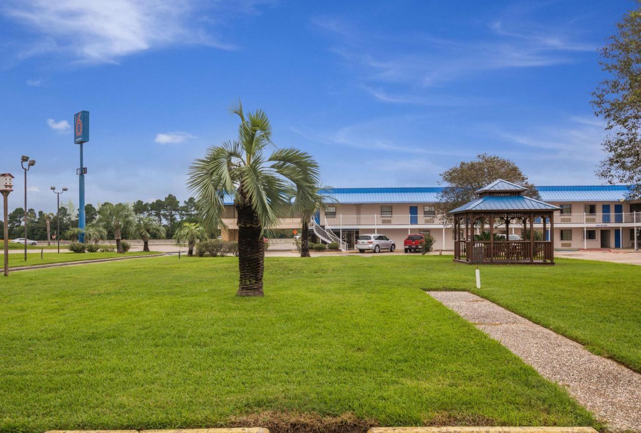 Motel 6-Winnie, Tx Екстер'єр фото